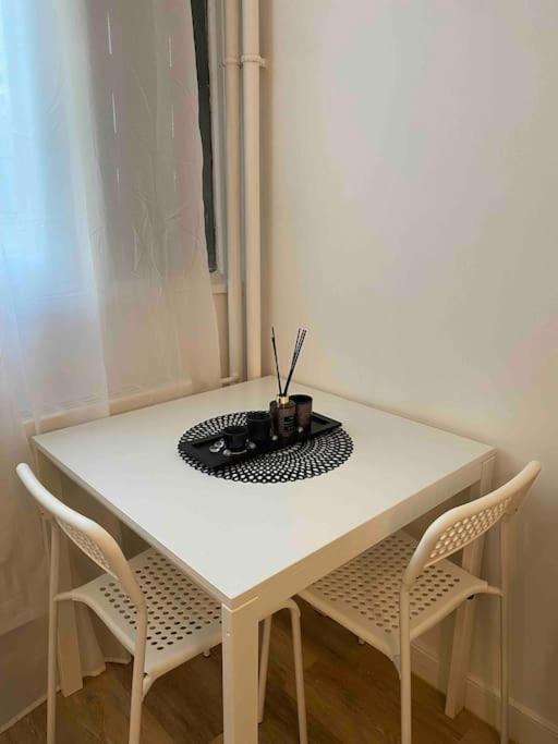 Luxsuite Aubervilliers Luaran gambar