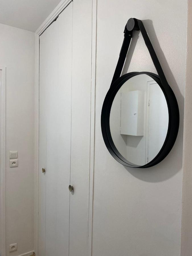 Luxsuite Aubervilliers Luaran gambar